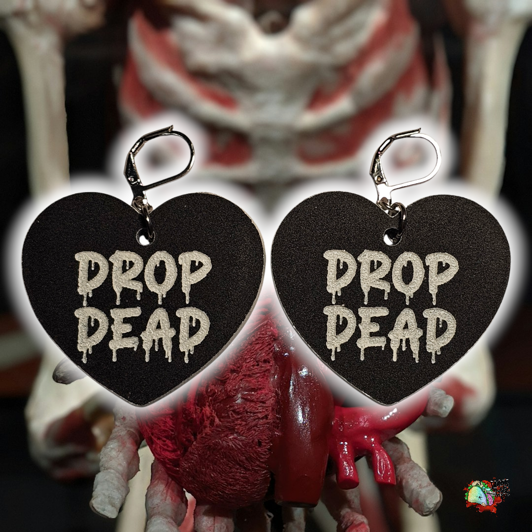 Valloween Msg Heart earrings