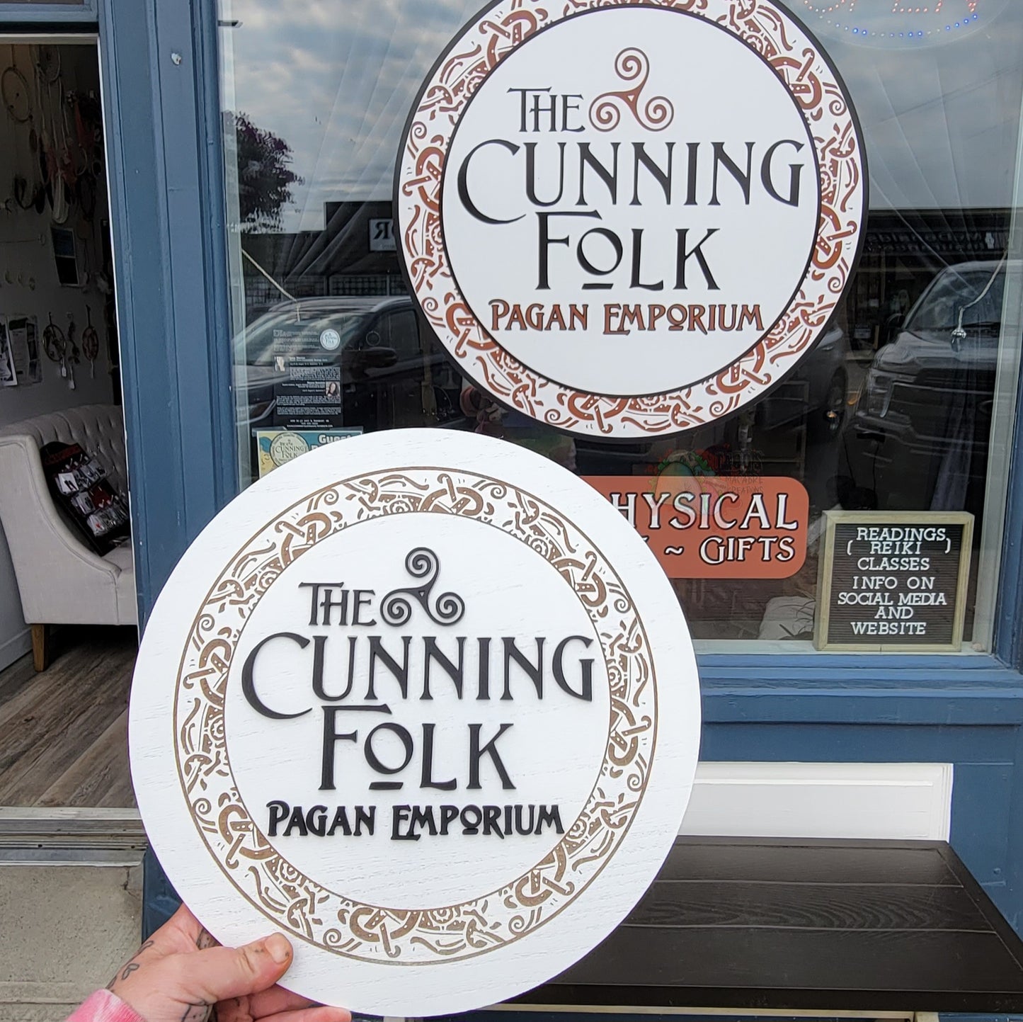 Custom 12" Round Signs