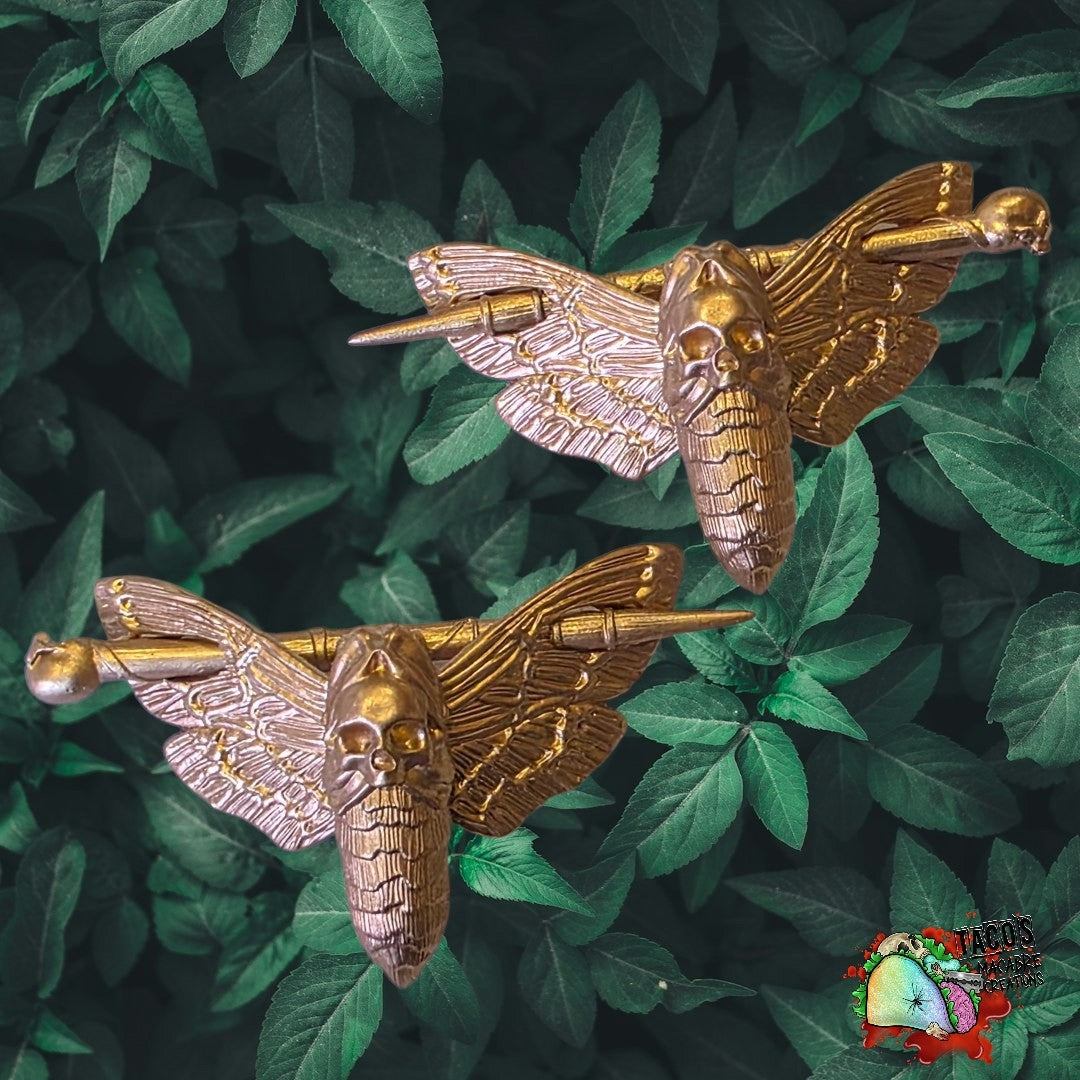 Medium moth hair pin