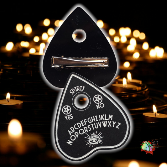 Planchette hair clip