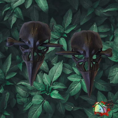 Mini raven skull hair pins