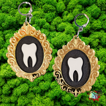Mini Curiosity earrings