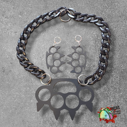 Knuckles necklace