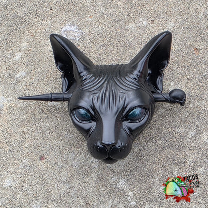 Sphynx cat hair pin