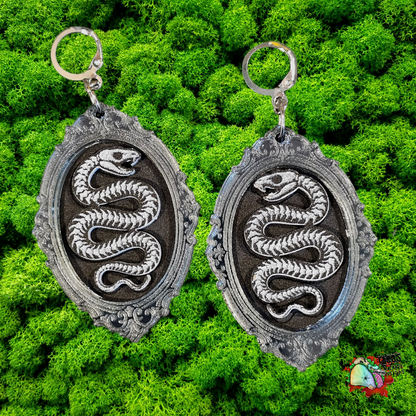 Mini Curiosity earrings